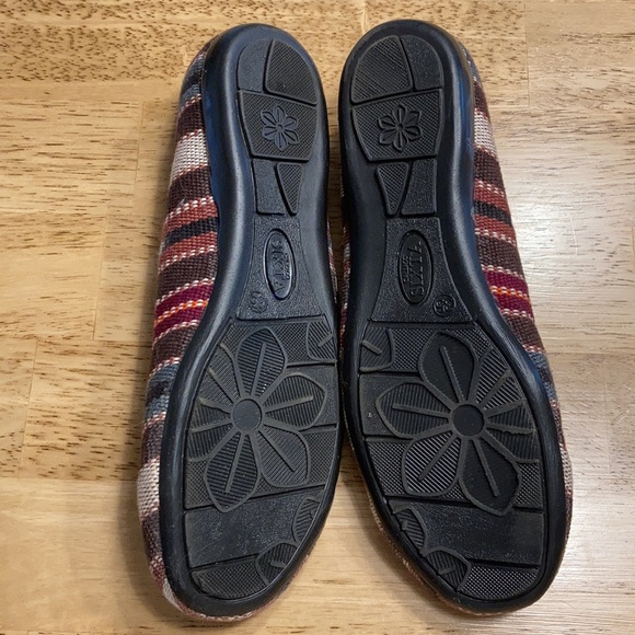 New Sixta“Calzado” woven flats - Picture 6 of 6